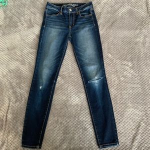 American Eagle high rise jegging medium wash